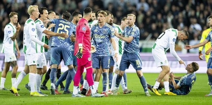 Farioli, che beffa: Ajax sorpassato dal Psv alla penultima giornata