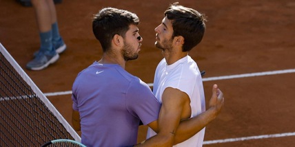 Musetti ko in due set: Alcaraz vola in finale agli Internazionali di Roma