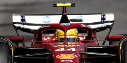 "Sei arrabbiato con me?": Hamilton e il team radio criptico con l'ingegnere Ferrari