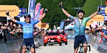 Giro d'Italia, tappone a Scaroni su Fortunato e Pellizzari. Crollano Del Toro e Ayuso. Male Tiberi. Roglic, altra caduta e ritiro