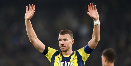 Dzeko saluta il Fenerbahce di Mourinho: il messaggio è da brividi