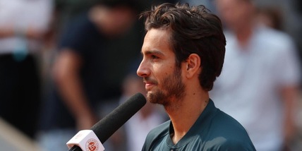 Musetti: “Siamo italiani e siamo eleganti”. Al Roland Garros parte qualche fischio…