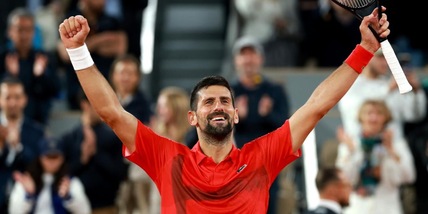 Roland Garros, Djokovic batte Zverev in rimonta e vola in semifinale: sfiderà Sinner