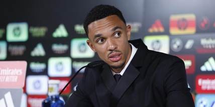 L'aeroporto di Liverpool brutale contro Alexander-Arnold: ha dovuto cambiare l'emoticon...