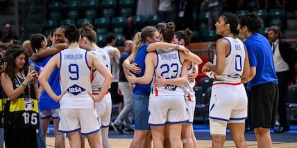 Europei femminili, l'Italia batte anche la Slovenia e vola ai quarti