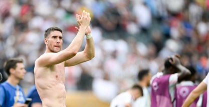 Vlahovic va a scadenza e blocca l'attacco Juve: cosa succede ora