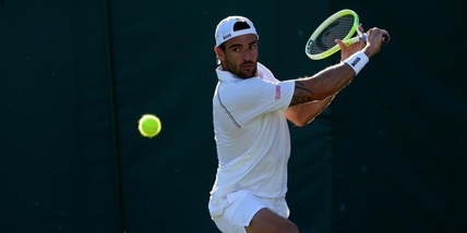 Berrettini a sorpresa, la frase sconsolata dopo la sconfitta a Wimbledon: "Mi serve tempo, ora devo riflettere..."