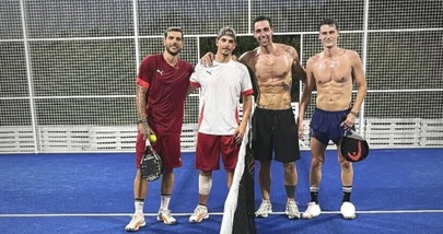 Bufera social Pavard, gioca a padel e fa infuriare i tifosi dell'Inter: "Caviglia guarita?"