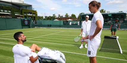 La crisi di Zverev, le parole di Djokovic emozionano in conferenza: "Se vuole può..."