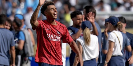 Luis Enrique e un Psg pigliatutto: nel mirino il record assoluto di trofei in un anno