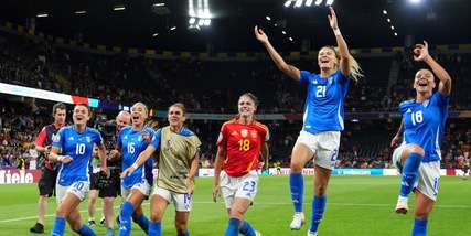 Europei Femminili, Italia sconfitta e felice: le Azzurre volano ai quarti