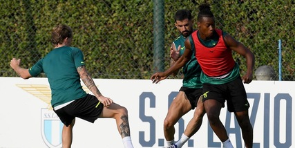 Lazio, prove tattiche per Sarri: la scelta sugli attaccanti