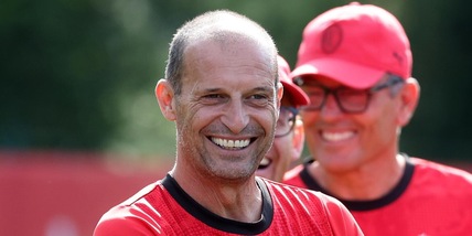 Allegri carica il Milan: "Non guardiamoci dietro, l'obiettivo è tornare in Champions. E sul mercato..."