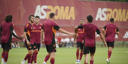 La Roma fa 9 gol al Pomezia: Dybala crea, Ferguson si presenta con un poker