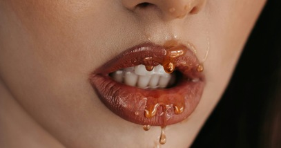 Dimenticate ostriche e champagne: svelati i 5 cibi migliori per fare del sesso fantastico