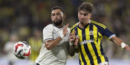 Fenerbahce-Lazio, Mourinho batte Sarri. Decide Kahveci al 60', che errore Guendouzi! Rivivi la diretta