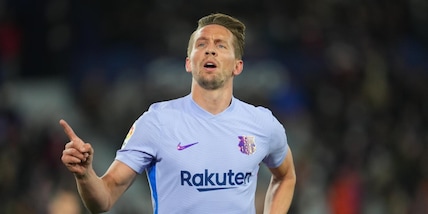 Il Porto annuncia a sorpresa l'ex Barcellona de Jong