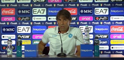Conte: "Il Napoli è ancora in ricostruzione. Stiamo cercando di rinforzarci e di completare la rosa"