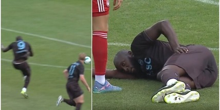 Lukaku calcia il pallone e crolla a terra: infortunio muscolare durante Napoli-Olympiacos