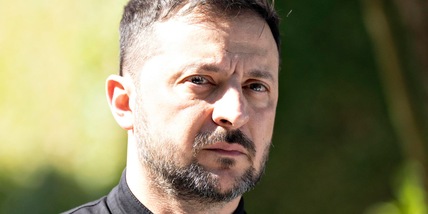 Zelensky, 'lunedì vedo Trump a Washington, ok trilaterale'