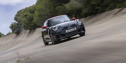 Mini, cresce la gamma John Cooper Works