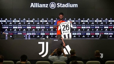 Juve, Douglas Luiz vicino alla cessione al Nottingham Forest