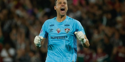 Fabio del Fluminense è nuovo recordman partite di club giocate