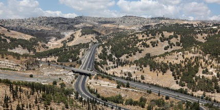 Israele approva insediamento che divide in due Cisgiordania