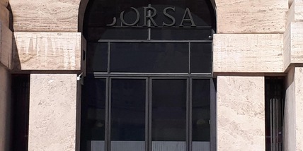 Borsa: Milano chiude in rialzo, +0,35%