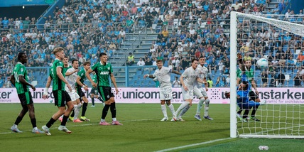 Buona la prima del Napoli, Sassuolo piegato in casa