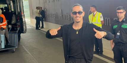 Tsimikas: l'arrivo a Roma e l'accoglienza dei tifosi