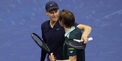 Bublik, la frase sussurrata a rete a Sinner: "Sei così bravo, ma..."