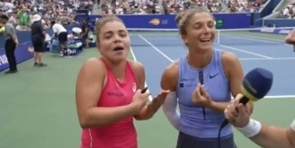 Jasmine Paolini in semifinale con Errani a New York, la gag su Sinner e Musetti fa ridere tutti: "Speriamo..."