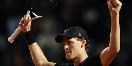 Sinner raggiunge la finale degli US Open. Il PSG accusa la federazione francese