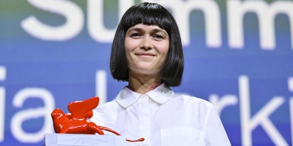 Venezia, Nastia Korkia vince il premio "Leone del Futuro" dedicato a Luigi De Laurentiis