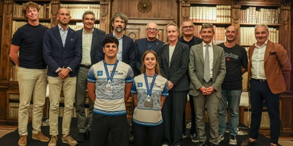 Maglia e medaglia: Eurospin Verona Run Marathon corre nella storia con la Biblioteca Capitolare