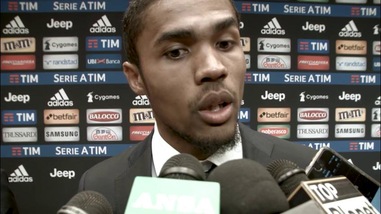 Mandato di arresto per Douglas Costa