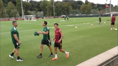 Roma, Dybala si allena a parte
