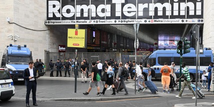 Proteste pro Pal,forze ordine cinturano stazione Termini
