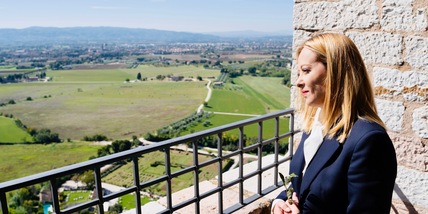 Meloni,grazie a forze dell'ordine, vicinanza a agenti feriti