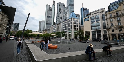 Borsa: Europa fiacca nel finale, New York debole, Milano -0,1%