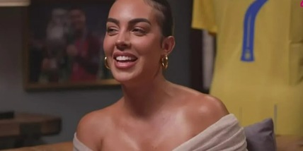 Georgina Rodriguez diventa youtuber e sfida Cristiano Ronaldo