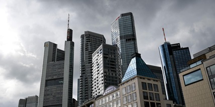 Borsa: Europa debole nel finale, sale Francoforte, Milano-1,35%