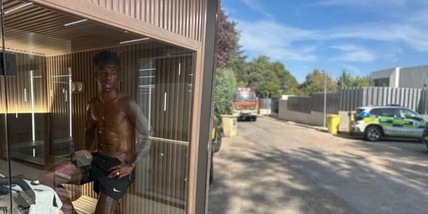 Vinicius, paura in villa: incendio nella sauna del seminterrato