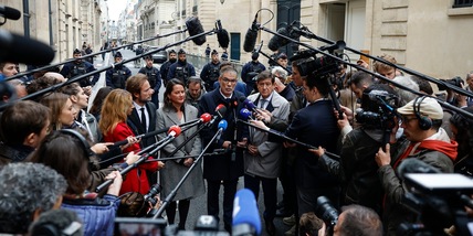 Socialisti, da Macron nessuna risposta, pronti a sfiducia