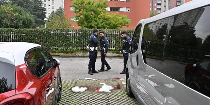 Donna accoltellata in strada a Milano, preso l'ex marito