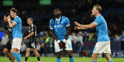 I top e flop di Napoli-Eintracht Francoforte: bene Anguissa, Hojlund da dimenticare
