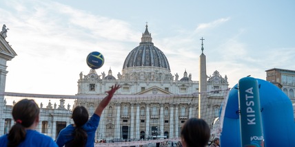 Che festa con il Volley S3 davanti a San Pietro