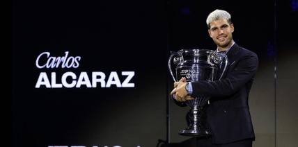 Alcaraz sorprende tutti, la frase dopo essere stato incoronato numero uno: "Non mi sento il migliore al mondo..."