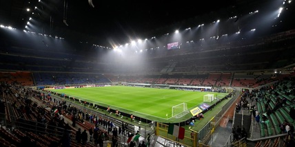 Tifosa norvegese denuncia palpeggiamenti a San Siro: cosa è successo